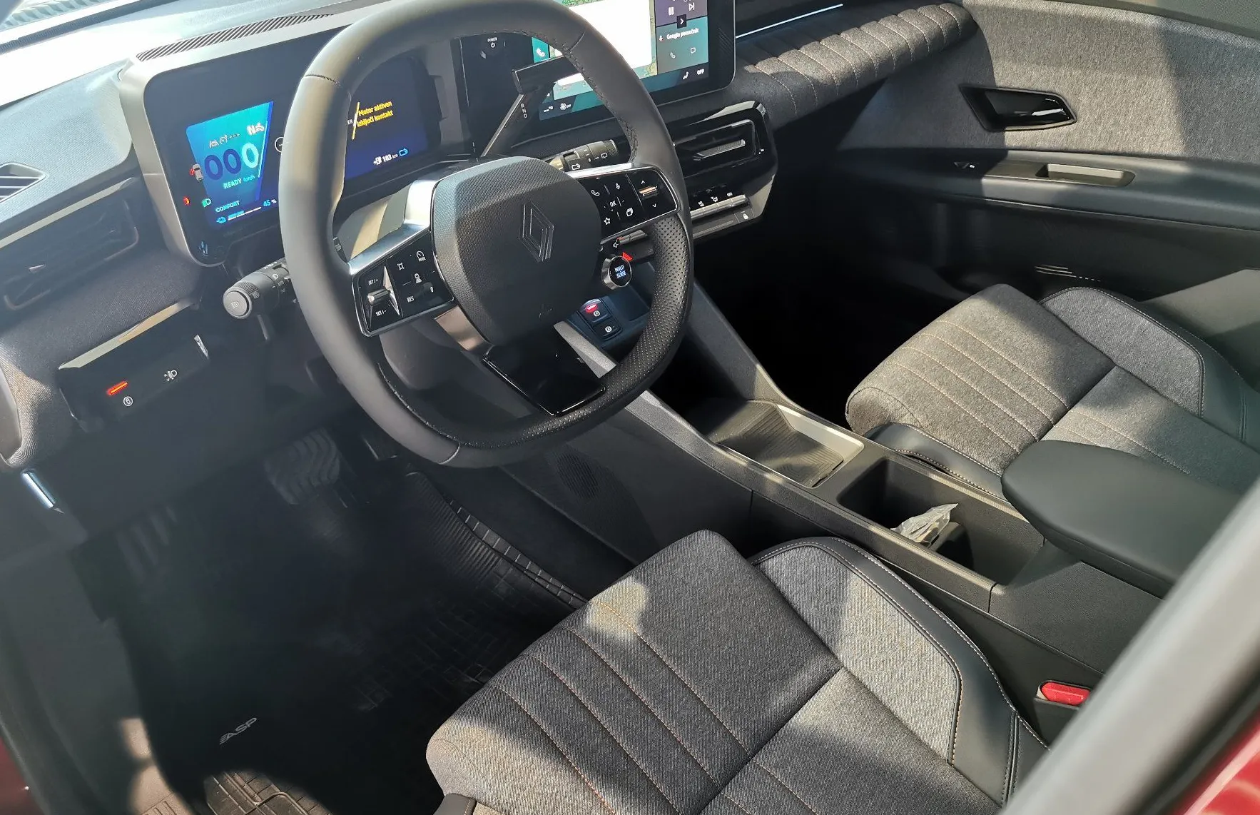 Zunanja slika - Renault 4 E-tech - Techno 150 Comfort Range - 9