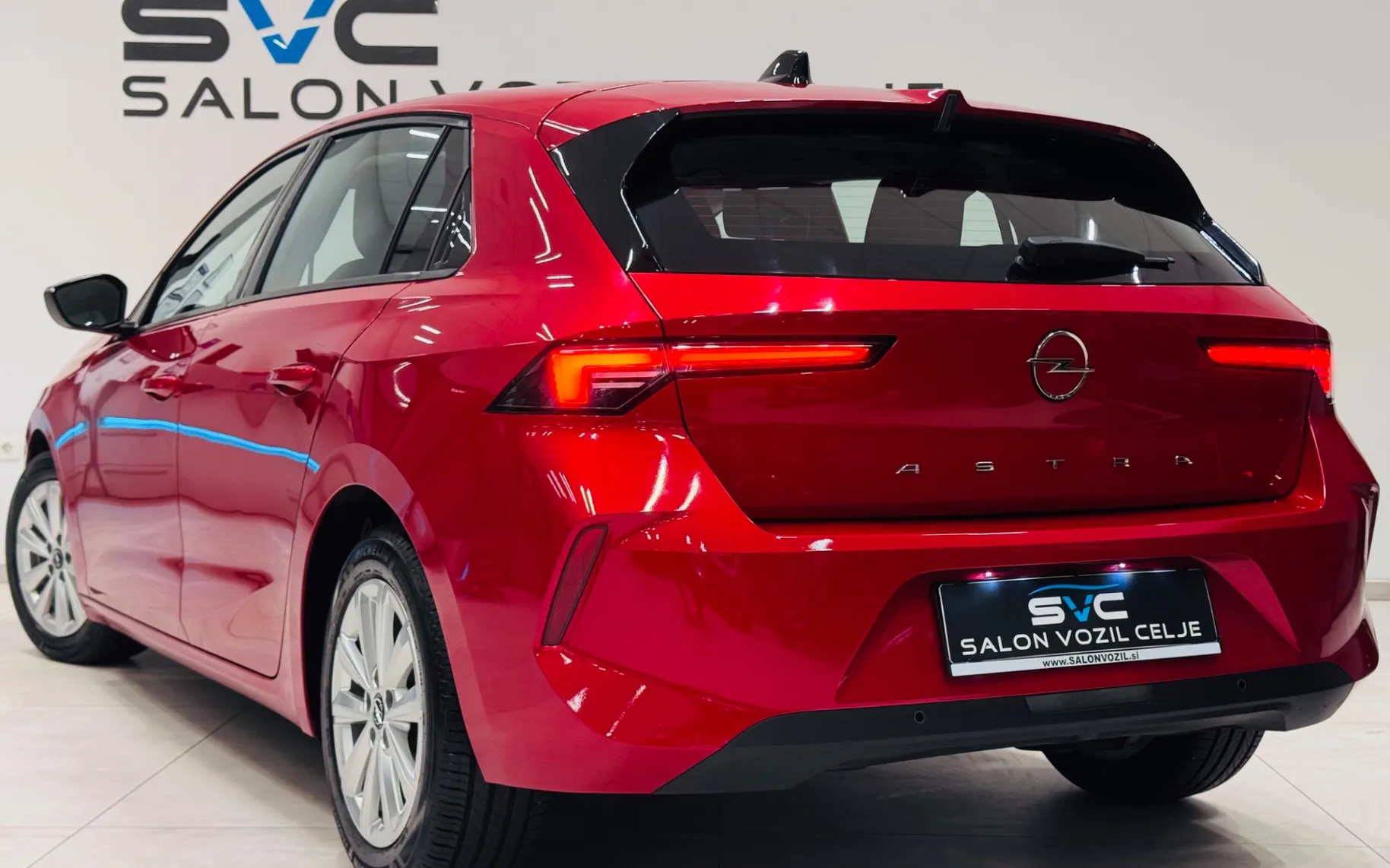 Zunanja slika - Opel Astra - 1,5D-ELEGANCE-FULL-LED-KEYLESS-VIRTUAL-GRET-SED - 7