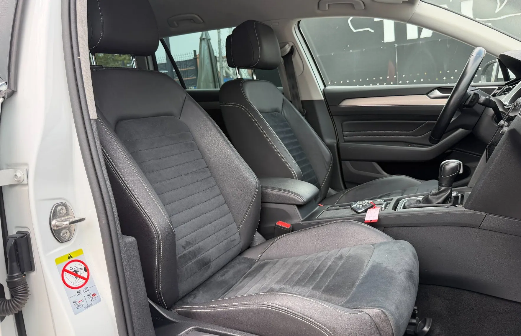 Zunanja slika - Volkswagen Passat - Variant 2.0 TDI DSG-SLO-HIGHLINE-ACC-FULLLED-OPR VELIK SER - 13