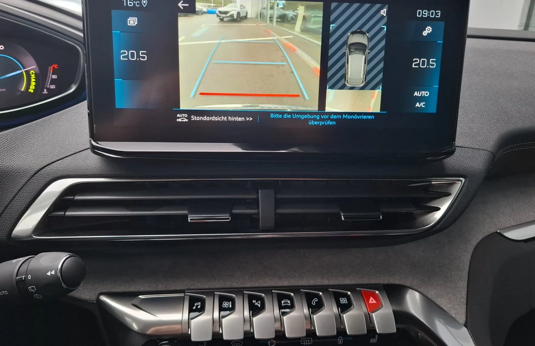 Zunanja slika - Peugeot 3008 - 1.2 MHEV 136 GT OPREMA Avtomatik + VLEČNA KLJUKA - 16