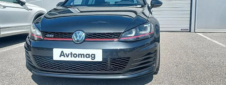 Zunanja slika - VW Golf - 2.0 GTI Performance BMT - 2