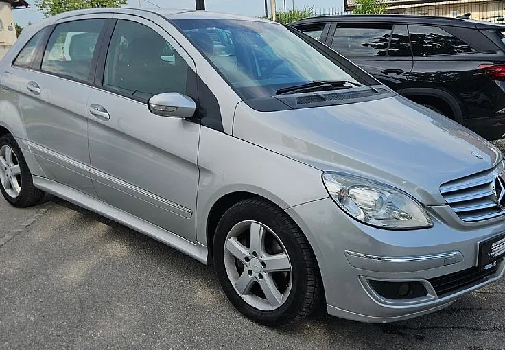 Zunanja slika - Mercedes-Benz B-Razred - 200 CDI 140ks °AUTOMATIC° °16-COL° - 4