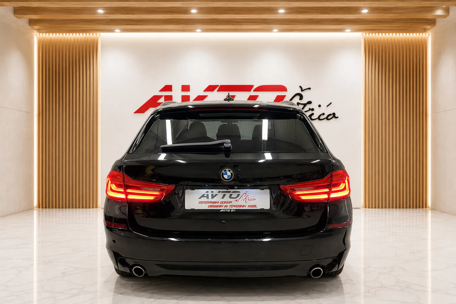 Notranja slika - BMW serija 5 Touring: - 525d-PANORAMA-VIRTUAL-ACC-KAMERA-NAVI-LED-PDC - 7