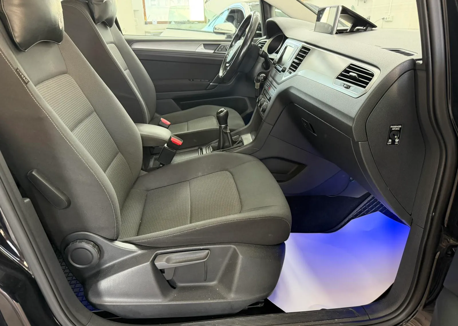 Zunanja slika - Volkswagen Golf - Sportsvan 1,6 TDI BMT Highline - 6