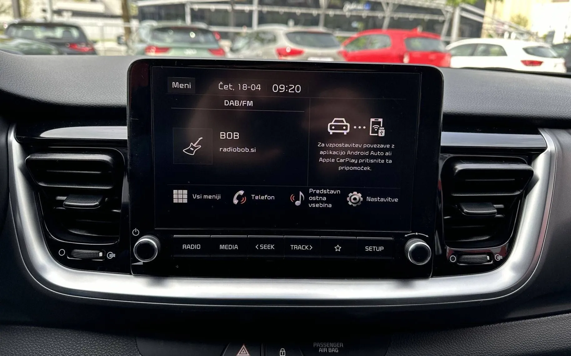 Notranja slika - KIA Stonic - 1.2 DPI  LX Urban + AKCIJA ZA VSE KIA MODELE... - 16