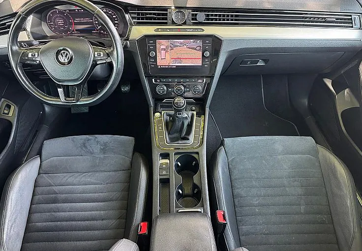 Zunanja slika - Volkswagen Passat - Variant 2.0 TDI 150ks °CARAT° °1.LASTNIK° °FULL-LED° - 8