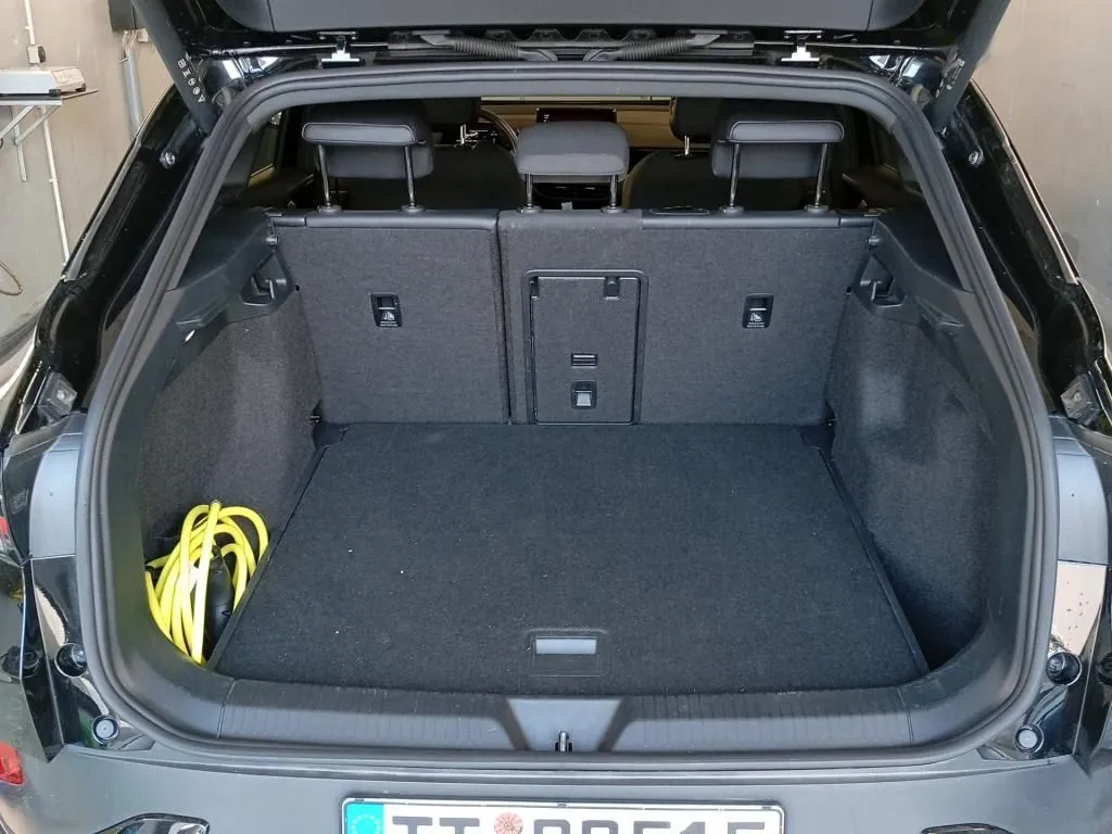 Zunanja slika - Volkswagen ID.4 - GTX  77 kWh .NEMŠKI+4ALU.ACC.KAMERA.NAVI.LED.USNJE - 8