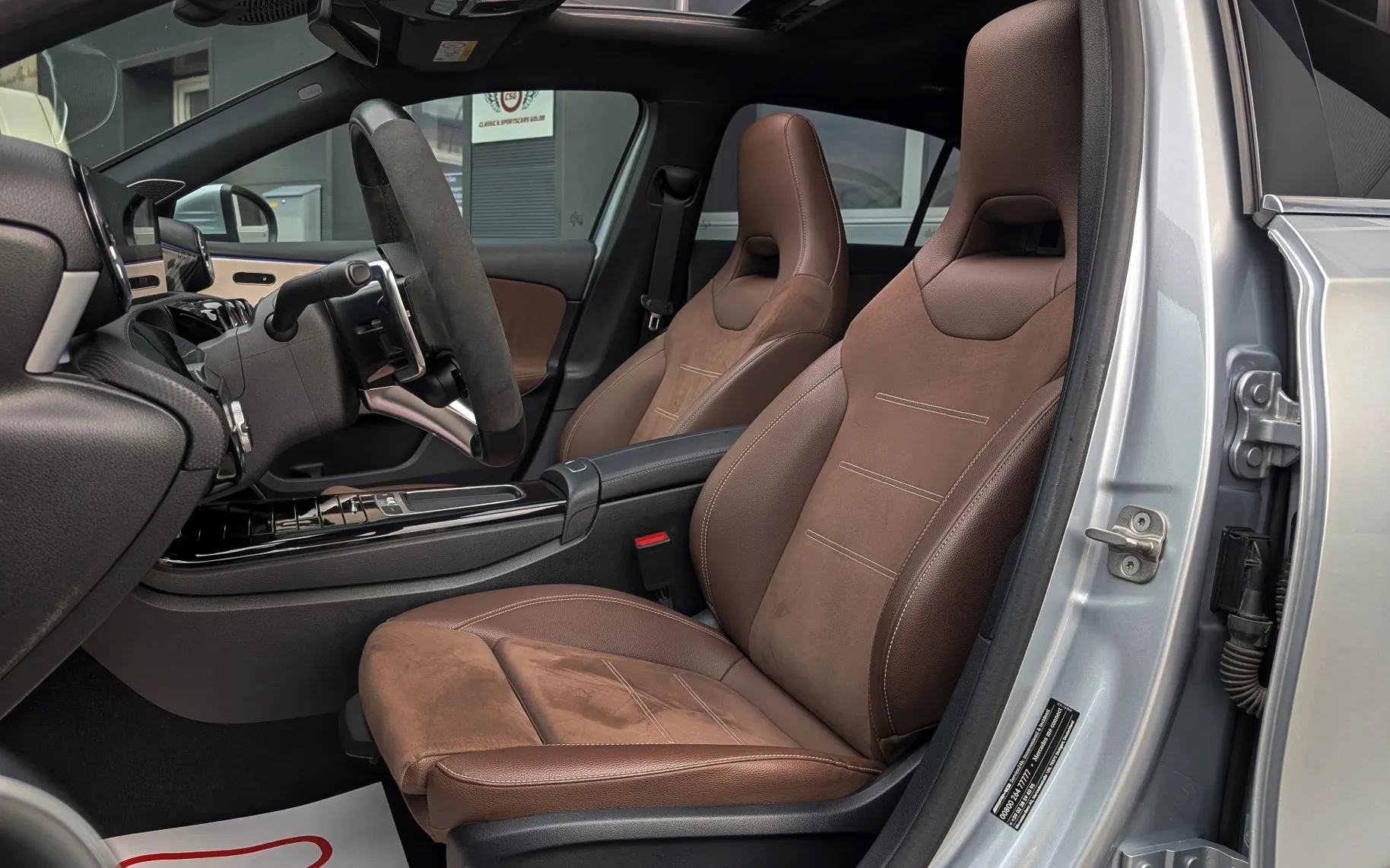 Zunanja slika - Mercedes-Benz A Class Compact Limousine - AMG A 45 S 4MATIC+ Multibeam|Pano|ACC|B - 9