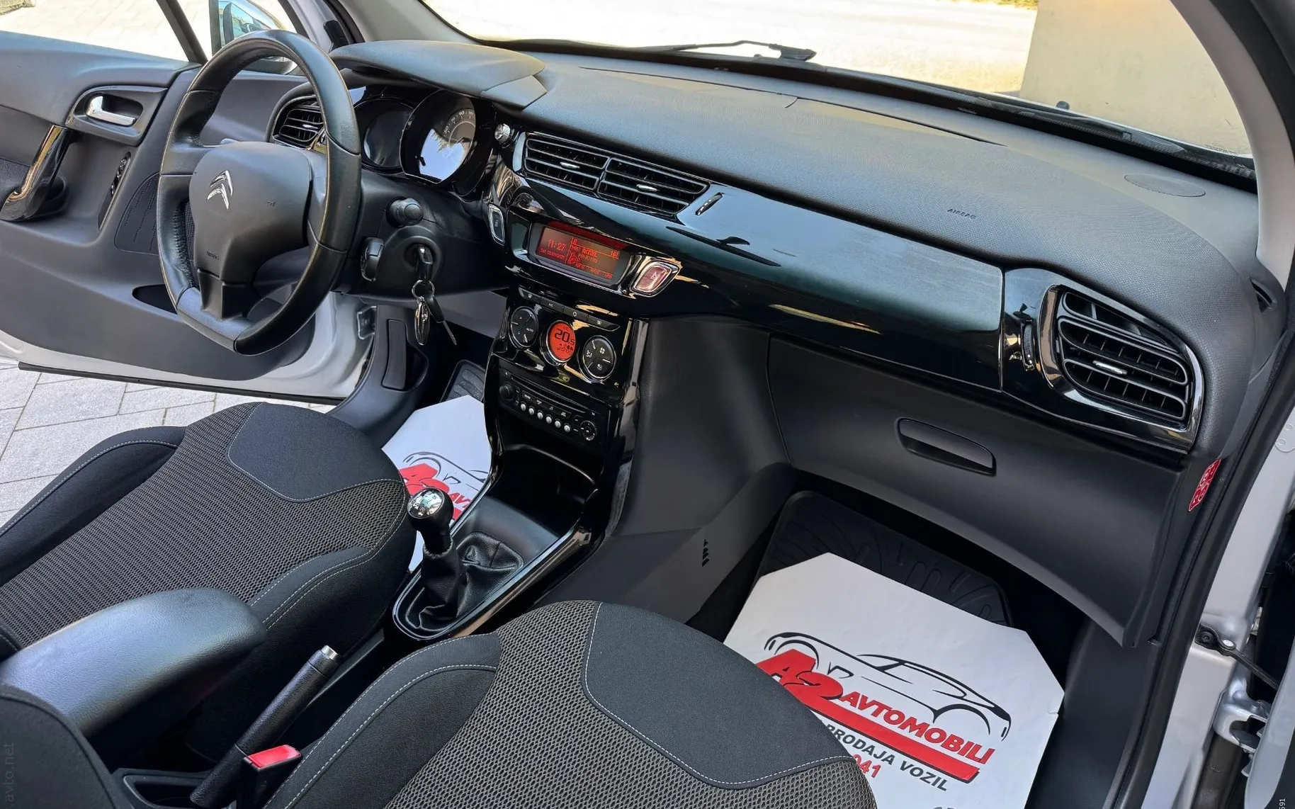Notranja slika - Citroën C3 - 1.6 i 16V -DIGI KLIMA-SLOVENSKI-... - 11