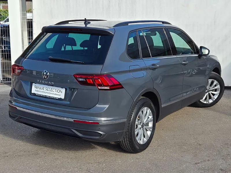 Zunanja slika - Volkswagen Tiguan - 1.5 TSI ACT BMT NAVI KAMERA 30.000KM 1.LASTNIK - 4