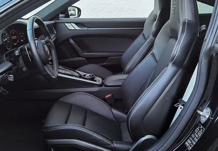 Zunanja slika - Porsche 911 - 3.0 Carrera 4 PDK MATRIX•ACC•HLAJ-SED•BOSE•KAMERA• - 7