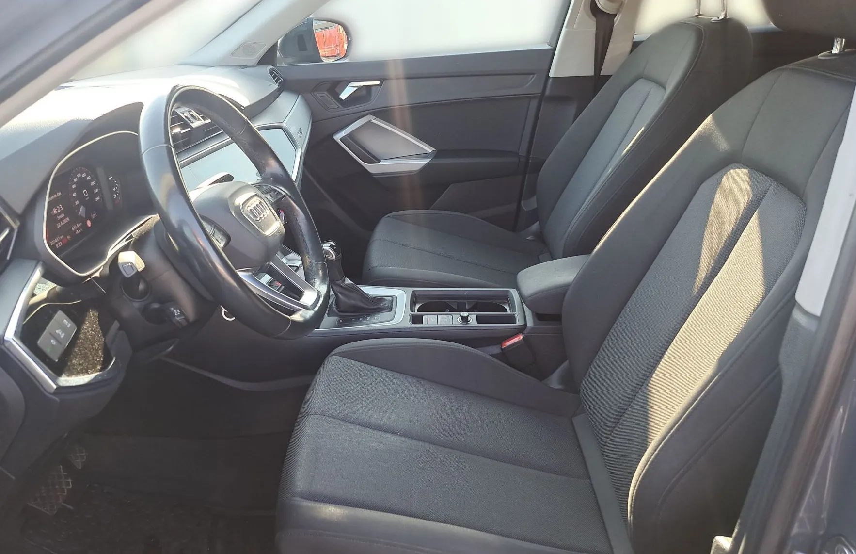 Zunanja slika - Audi Q3 - Sportback 35 TDI S tronic - 7
