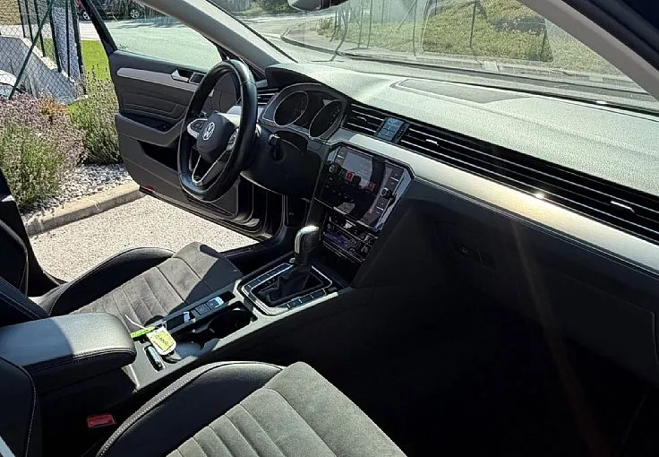 Zunanja slika - Volkswagen Passat - Variant 2.0 TDI BMT SCR Elegance DSG - 9