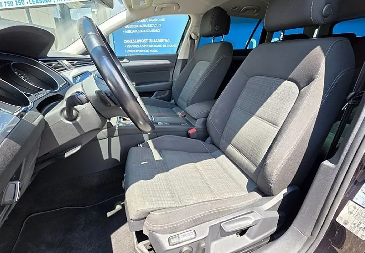 Zunanja slika - Volkswagen Passat - Variant 2.0 TDI Business DSG.MATRIX.VSE ASISTENCE.KLJUKA - 9