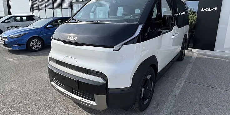 Zunanja slika - KIA PV5 - 71.2 kWh baterija 120 kW  163 KS  Air - 7