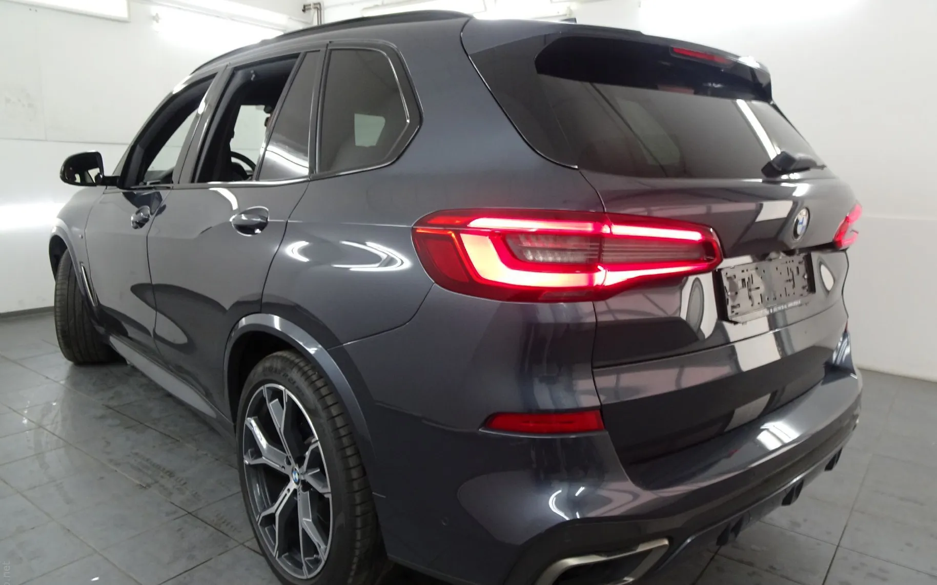 Zunanja slika - BMW X5 - xDriveM50d Avt.KAMERA.LES.USNJE.NAVI.ACC.KLJUKA - 4
