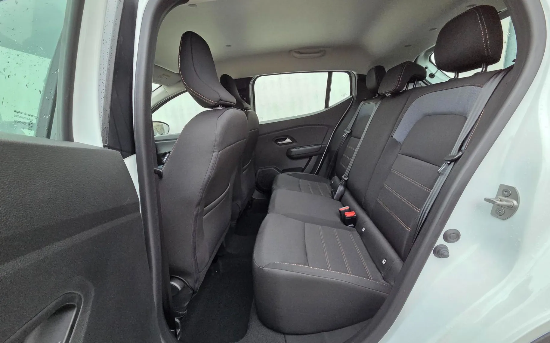 Zunanja slika - Dacia Sandero - Stepway Expression TCe110+6 LET JAMSTVA - 16