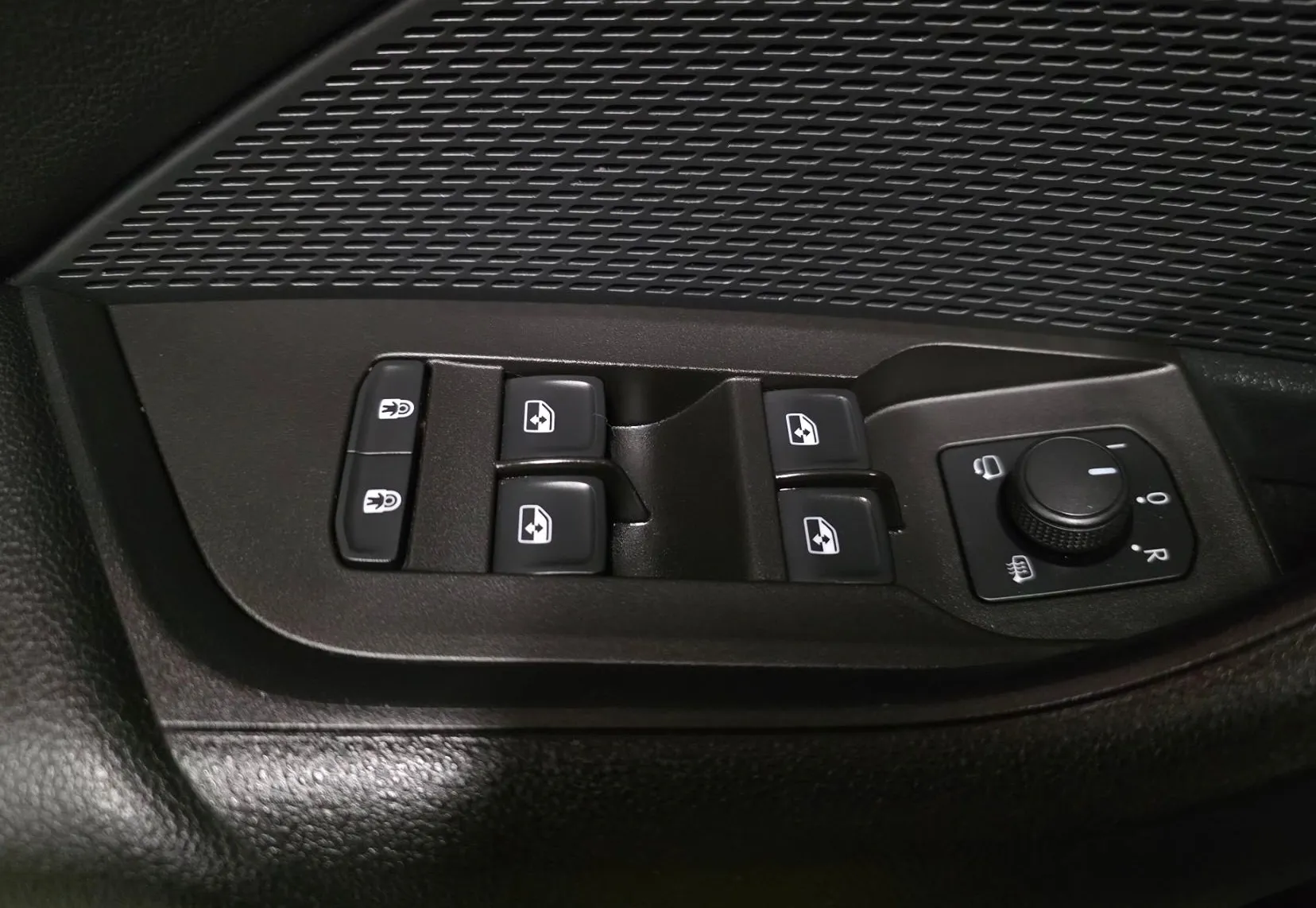 Zunanja slika - Škoda Octavia - 1.5 TSI DSG Z ENOLETNIM JAMSTVOM GRETJE VOLANA - 7