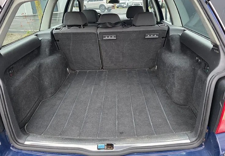 Zunanja slika - VW Passat - Variant 1.9 TDI Basis - 7