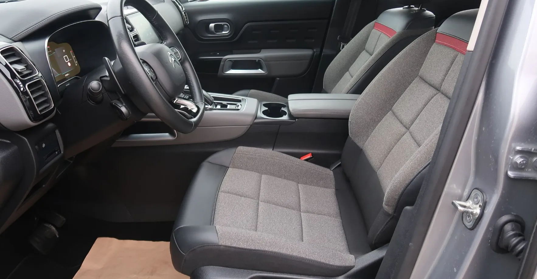 Zunanja slika - Citroën C5 Aircross - BUSINESS BlueHDi 130 EAT8-NAVI-ALU-PDC-VIRTUAL-LED - 11