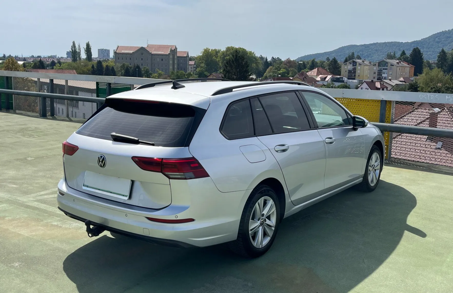 Zunanja slika - Volkswagen Golf - Variant 2.0 TDI BMT Life 2X PDC.NAVI.GR. VOLANA.LED - 4