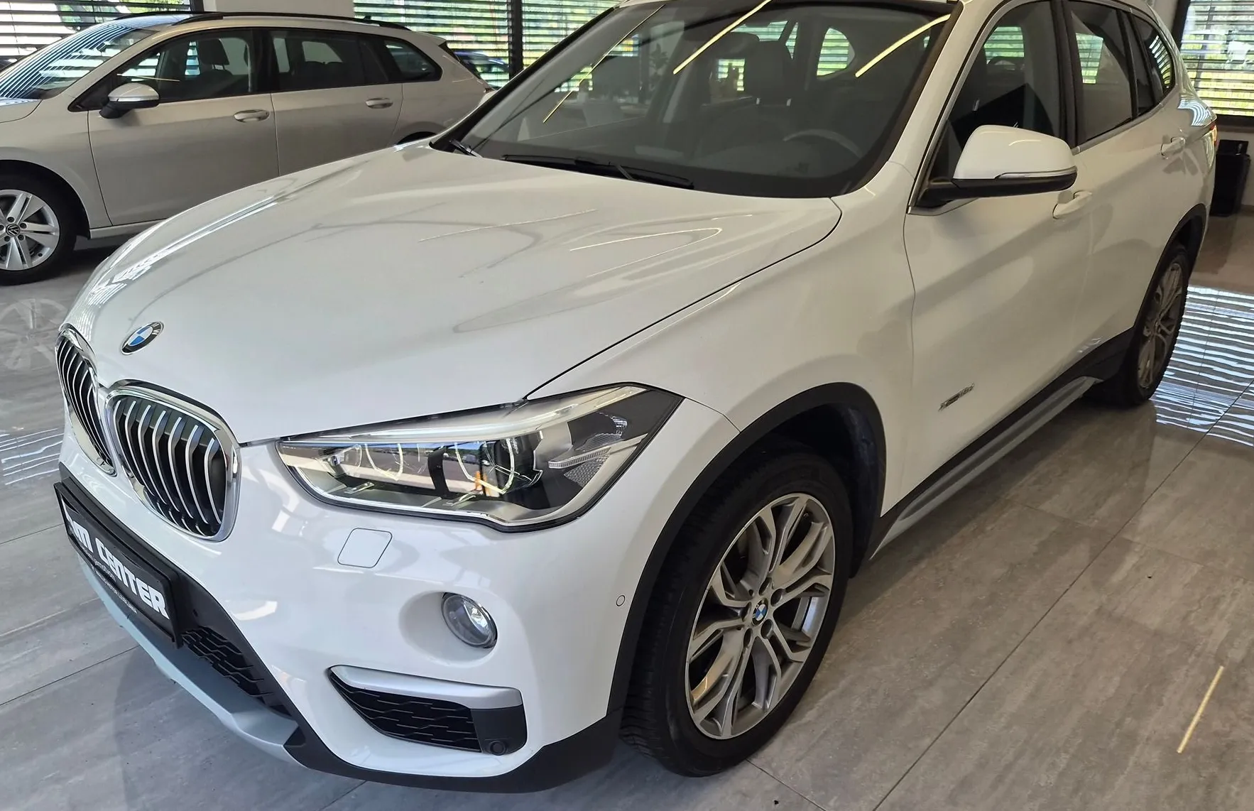 Zunanja slika - BMW X1 - serija : xDrive18d KUPLJEN V SLO|KAMERA|LED|NAVI|KEYLESS - 6