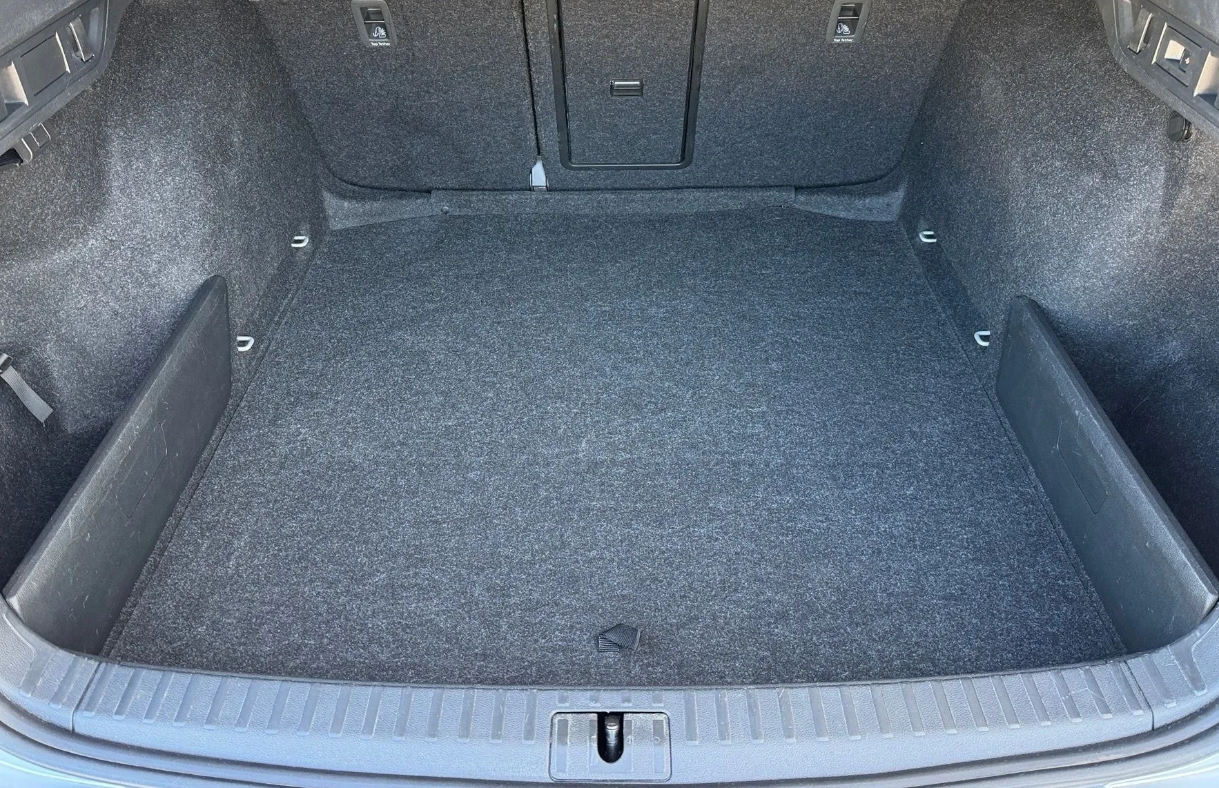 Zunanja slika - Škoda Octavia - Combi 2.0 TDI Sportline DSG-Panorama-Vlečna klju.. - 11