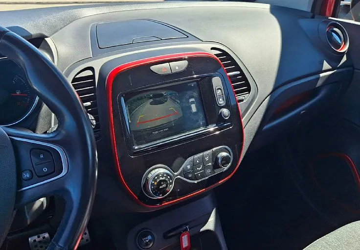 Zunanja slika - Renault Captur - TCe 120 Energy Outdoor 1. LASTNIK SLO. POREKLO - 12