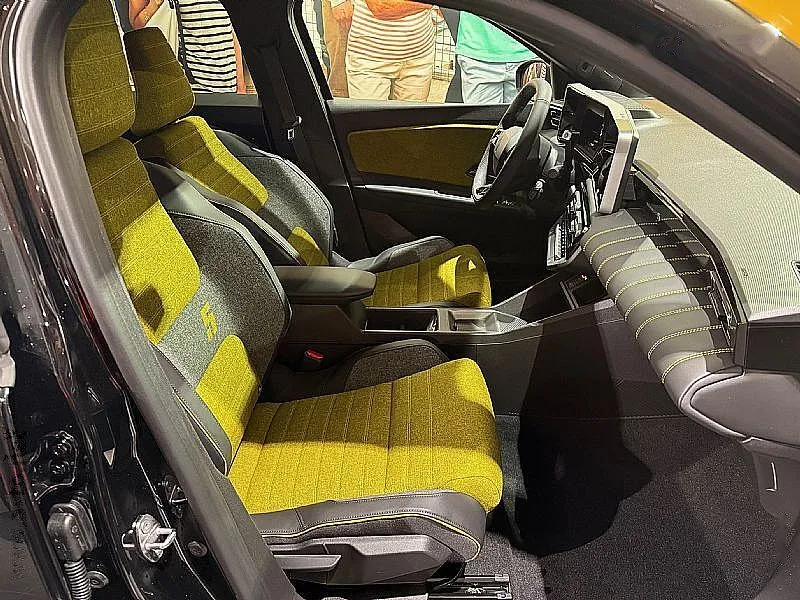 Zunanja slika - Renault 5 E-Tech Electric - Iconic EV52 150 - 10