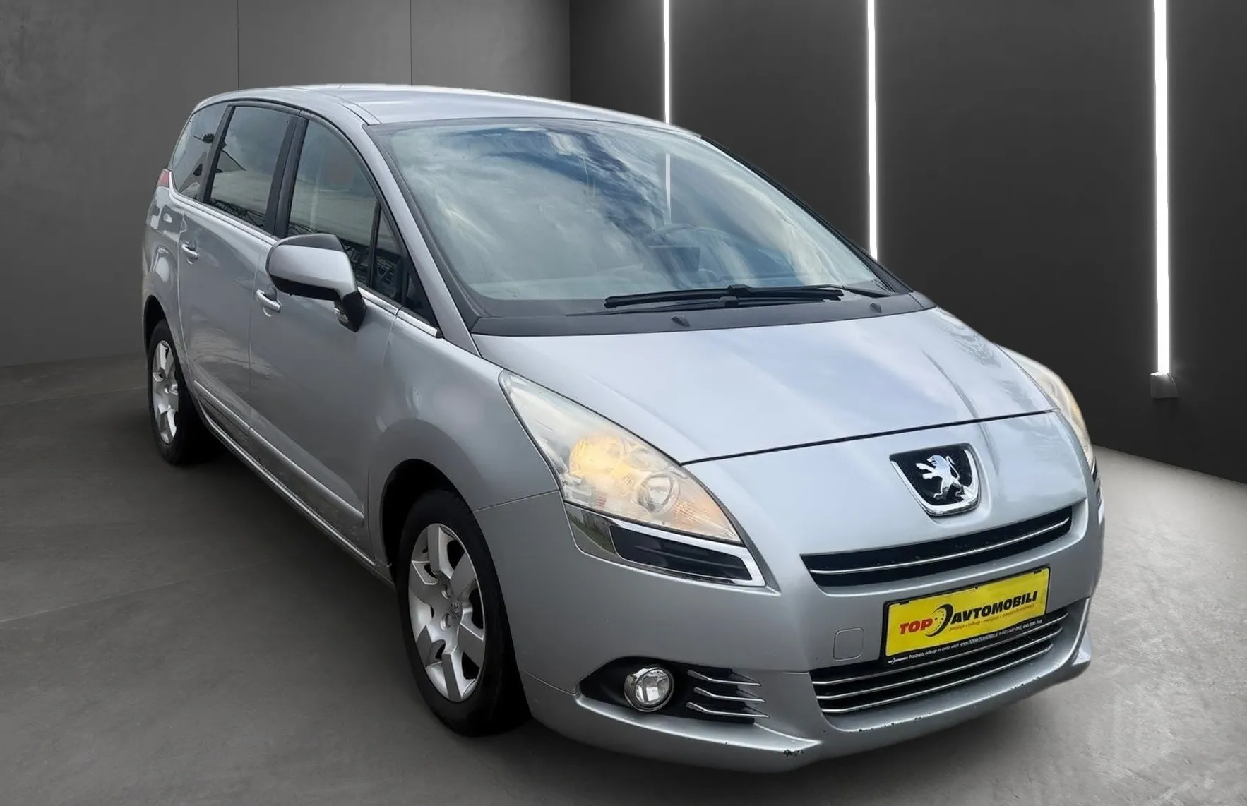 Zunanja slika - Peugeot 5008 - MOŽNOST FINANCIRANJA BREZ POLOGA - 10
