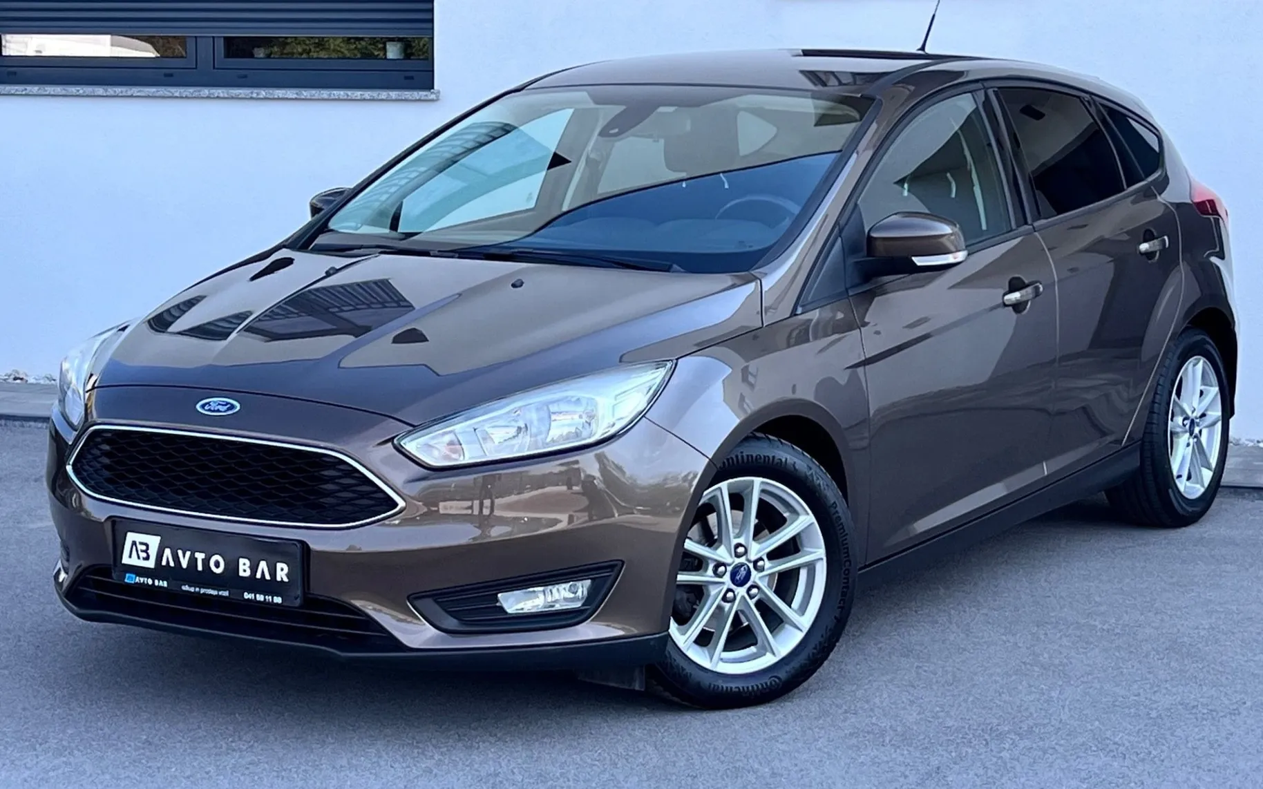 Notranja slika - Ford Focus - 1.0 EcoBoost+1.LAST+SLO+PDC+ALU+ - 11