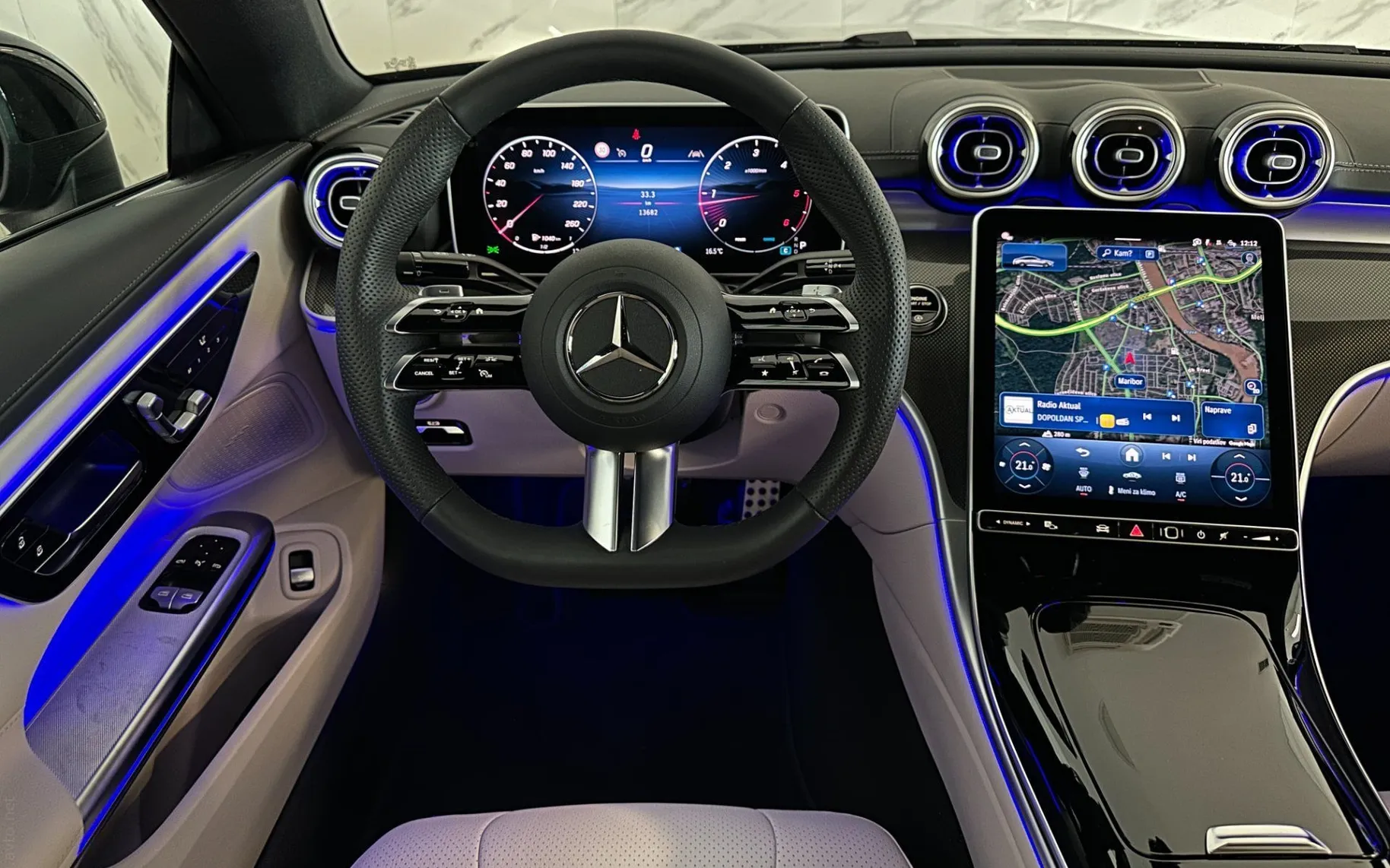 Notranja slika - Mercedes-Benz CLE-Razred - 220d Coupé |AMG Line|ACC|Memory|360K|Memory|Slo - 9