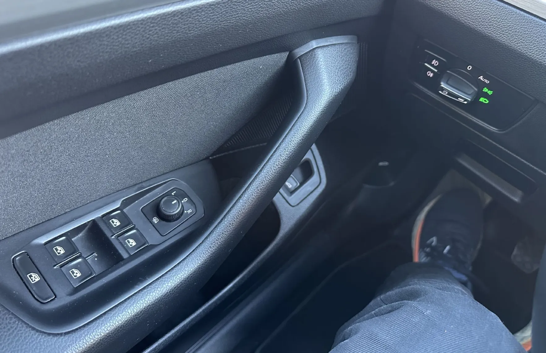 Zunanja slika - Volkswagen Passat - 2.0 TDI 110kW.LED.LIMUZINA.SAMO 120.000 KM - 14