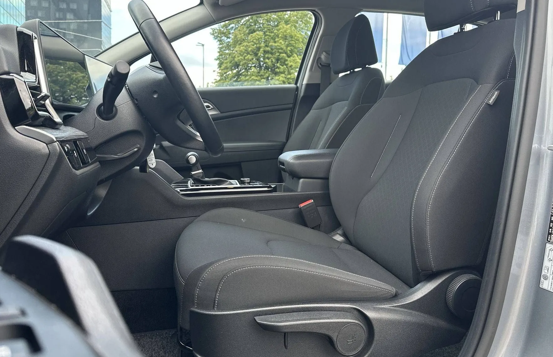 Zunanja slika - KIA Sportage - 2WD 1.6 T-GDI MHEV LX Fresh ISG DCT - 10