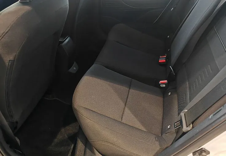Zunanja slika - Hyundai Bayon - 1.0 T-GDI 90 STYLE WINTER PAKET - 8