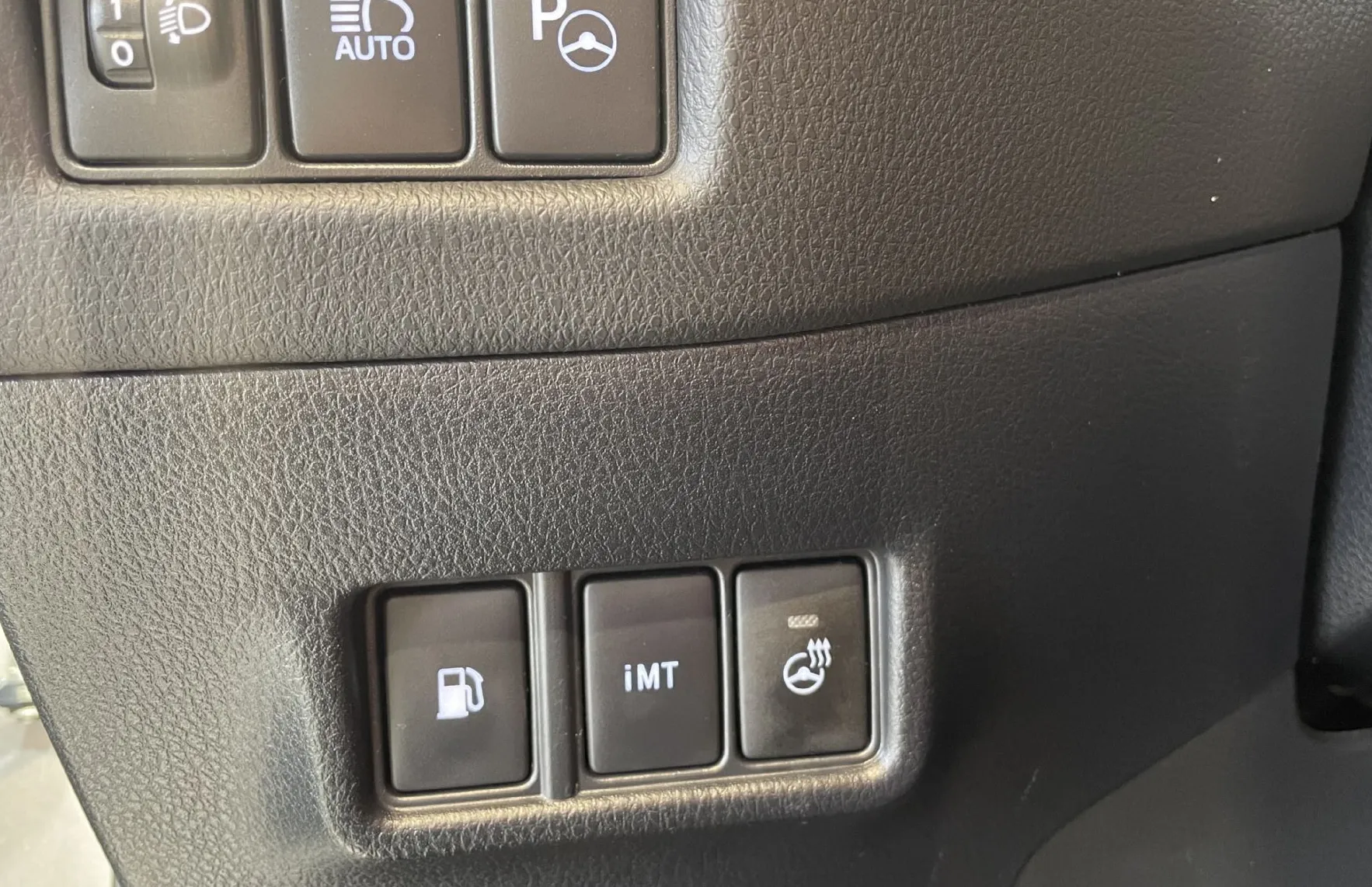 Zunanja slika - Toyota C-HR - KEYLESS-KAMERA-RADAR-LANE-PARK SENZORJI-GRETJE SED - 13
