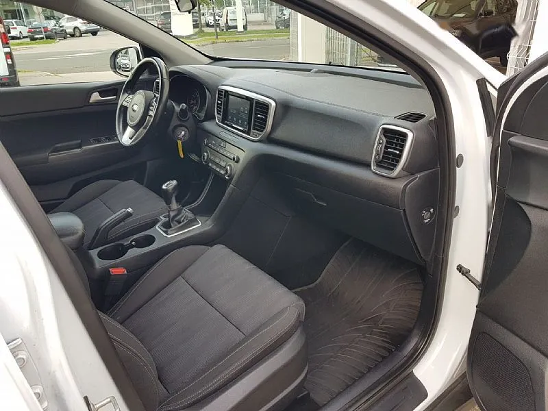 Zunanja slika - KIA Sportage - 2WD 1.6 GDI LX Edition KAMERA PRIKLOP SLO 1.LAST - 10