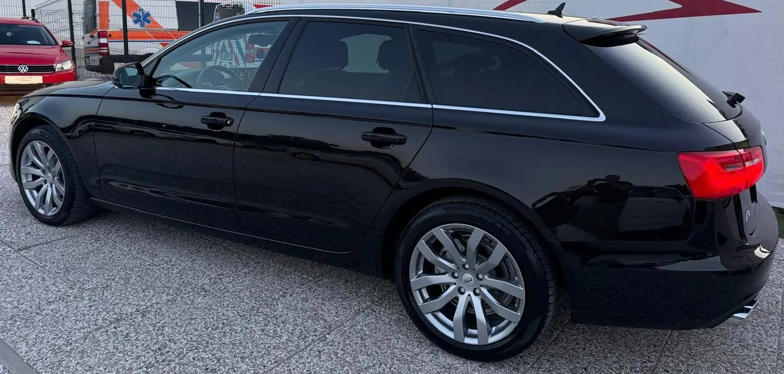 Notranja slika - Audi A6 Avant - 2.0 TDI AVT.ODLIČEN. - 7