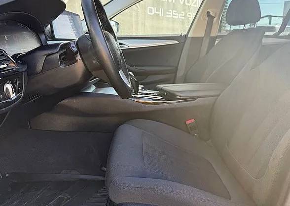 Zunanja slika - BMW serija 5 Touring: - 520d xDrive Live Cockpit DAB BMW Key Vl. Kljuka - 9