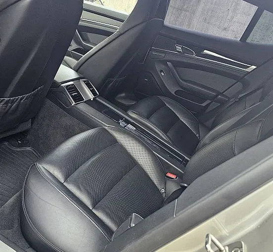 Zunanja slika - Porsche Panamera - 4.8 4S PDK GTS 430 KM - 10