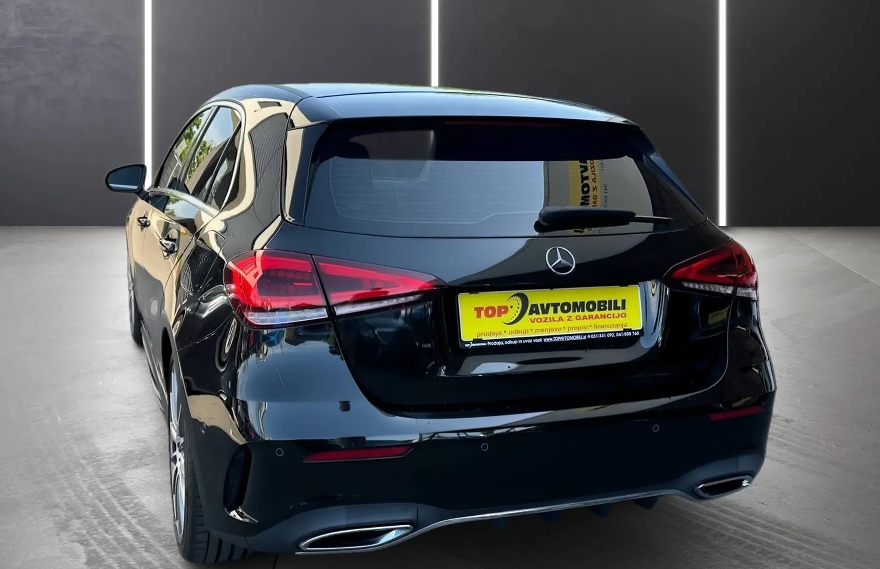 Zunanja slika - Mercedes-Benz A-Razred - A220 4MATIC AMG LINE FUL LED NAVI ACC KAMERA USNJE - 6