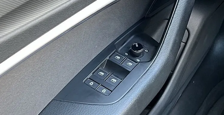 Zunanja slika - Audi A6 - Avant 40TDI•QAUTTRO•KEYLESS•PDC•NAVI•TEMP•VELIK SERVIS - 18