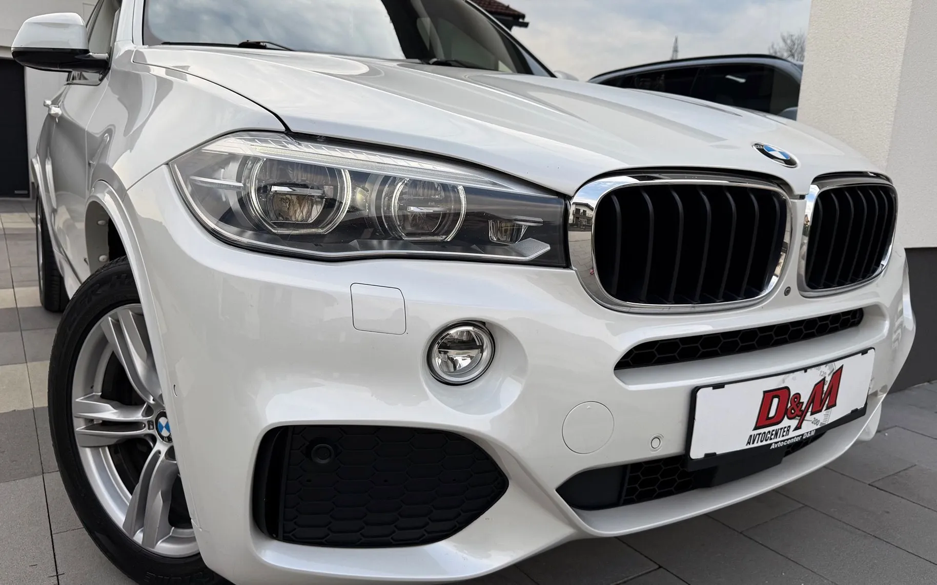 Zunanja slika - BMW X5 - serija : xDrive30D MSPORT|PANORAMA|FULL LED|360KAMERA|19COL - 2