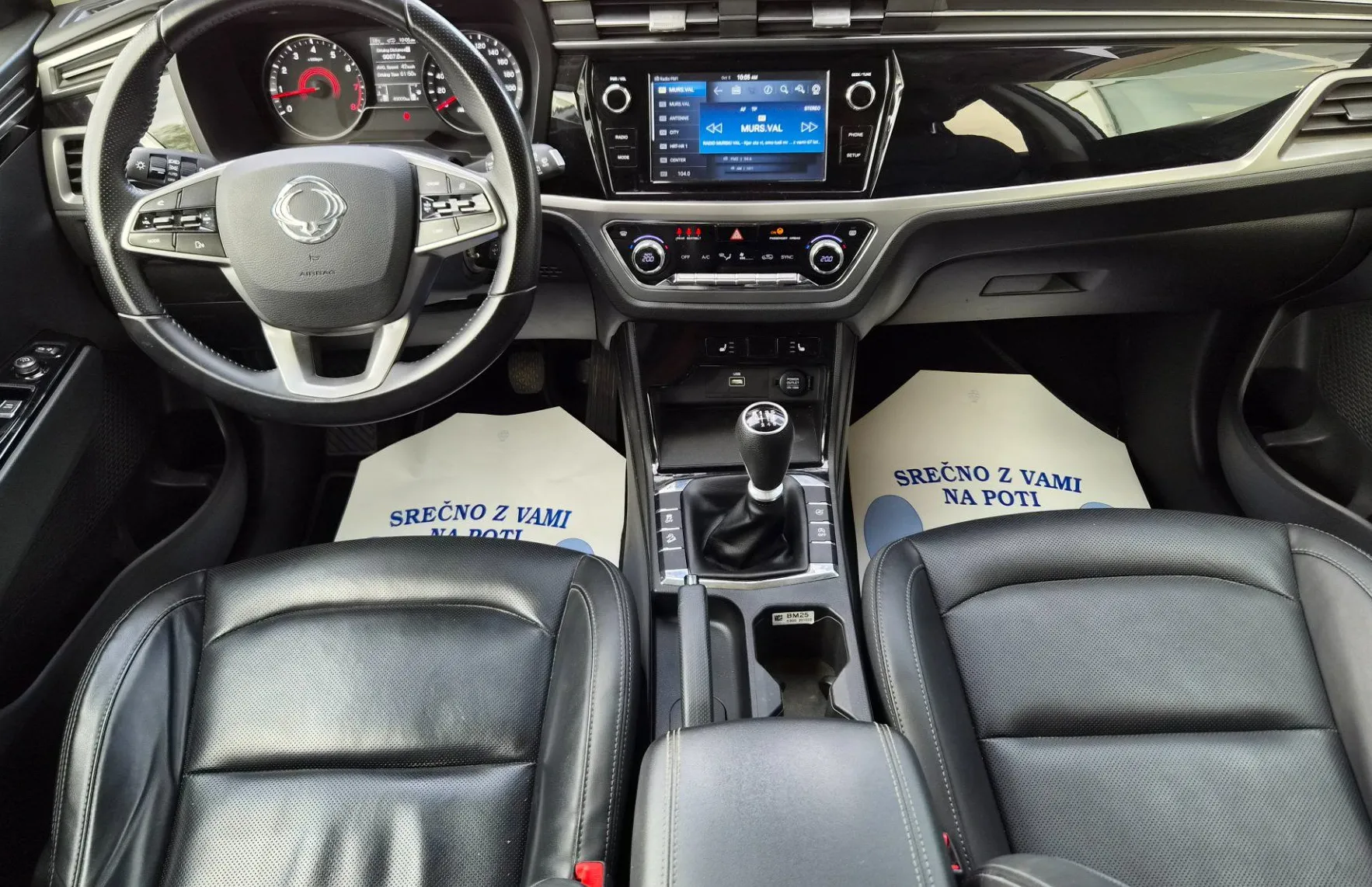 Zunanja slika - SsangYong Korando - 1.5 T-GDI Exclusive alu-pdc-kamera-usnje-gretje se - 9
