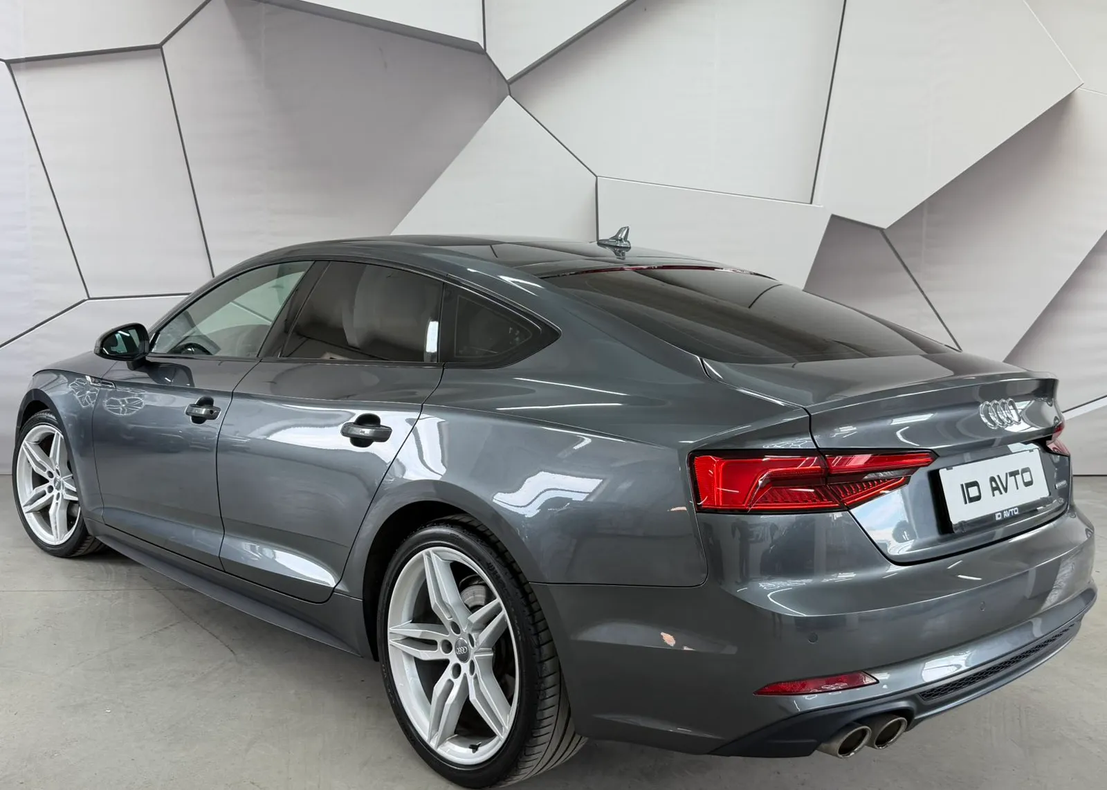 Zunanja slika - Audi A5 - Sportback 2,0 TDI Sport S tronic QUATTRO - 4