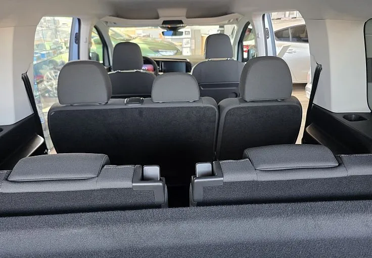 Zunanja slika - Ford Tourneo Connect - 2.0 TDCi EcoBlue 90kW AT. TITANIUM FWD - 7