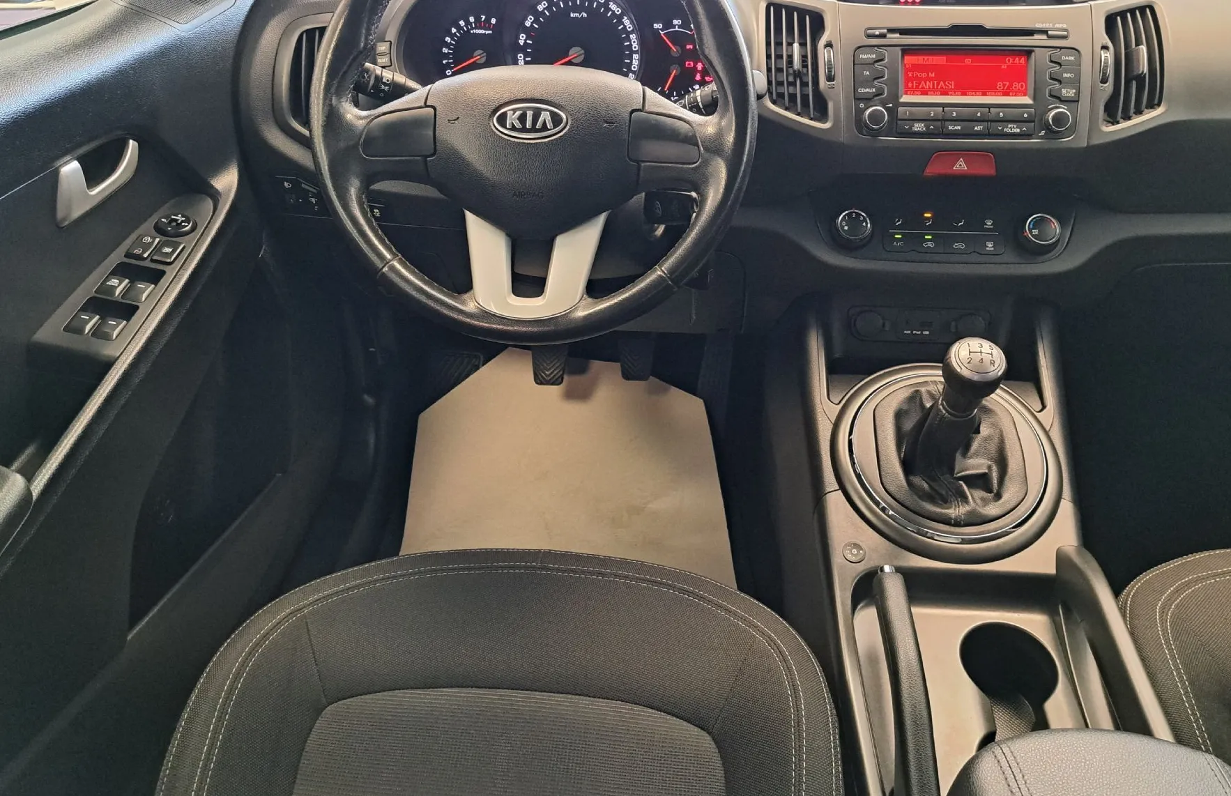 Zunanja slika - KIA Sportage - 2.0 bencinski 120kW Urban-HITRI KREDIT-ODLIČEN- - 8