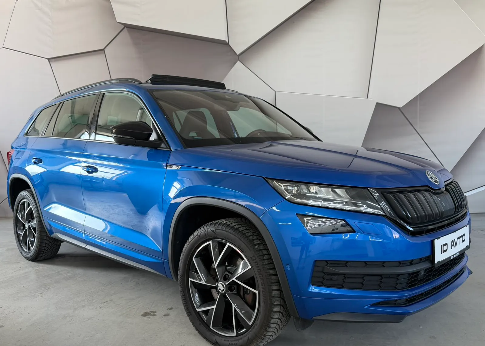 Zunanja slika - Škoda Kodiaq - 4x4 2,0 TDI L&K DSG - 1