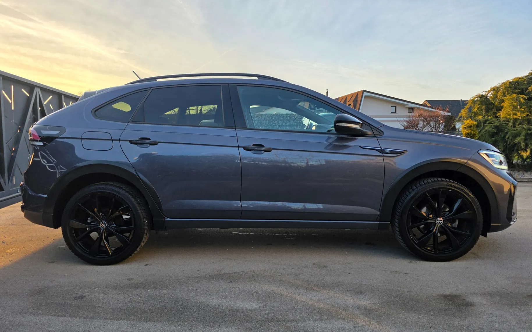 Zunanja slika - Volkswagen Taigo - 1,0 TSI R Line DSG - 5