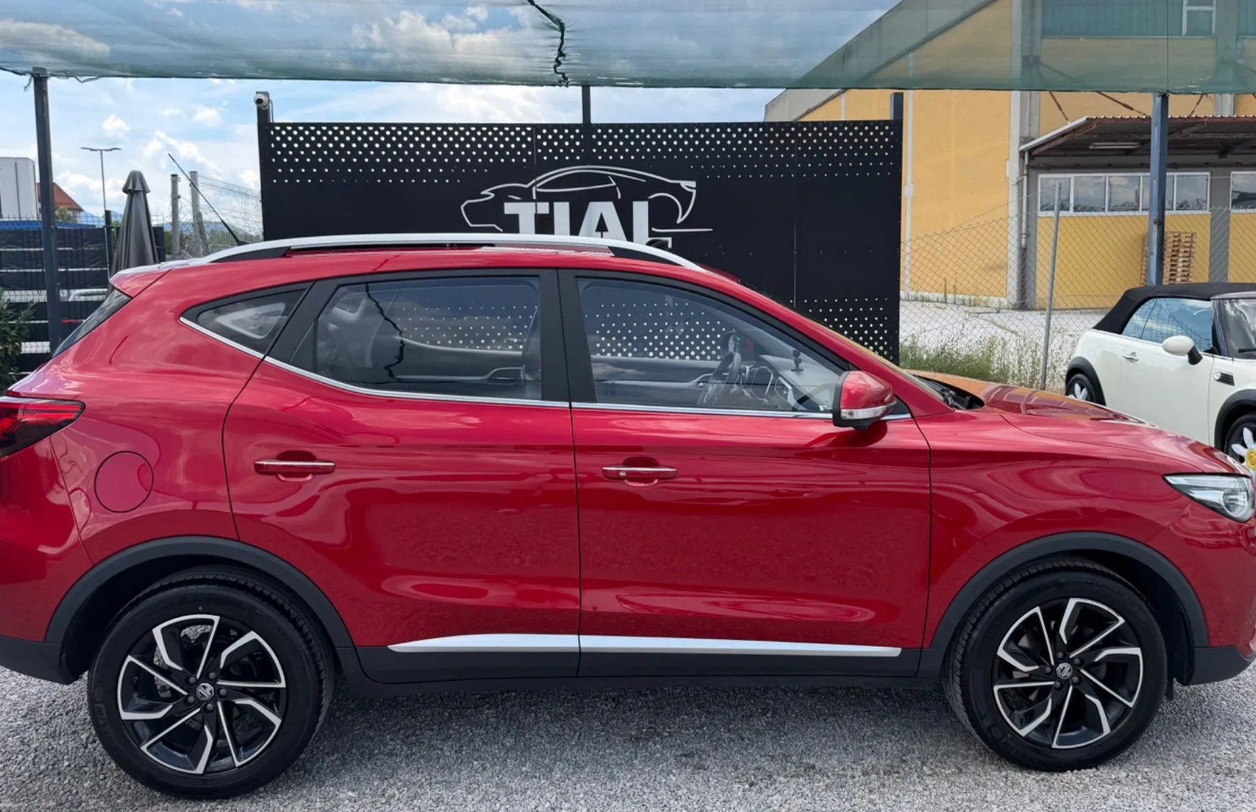 Zunanja slika - MG MG ZS - ZS 1.0 Luxury SLO-PANO-NAVI-KAMERA 360-MRTVI KOTI-ALU - 8